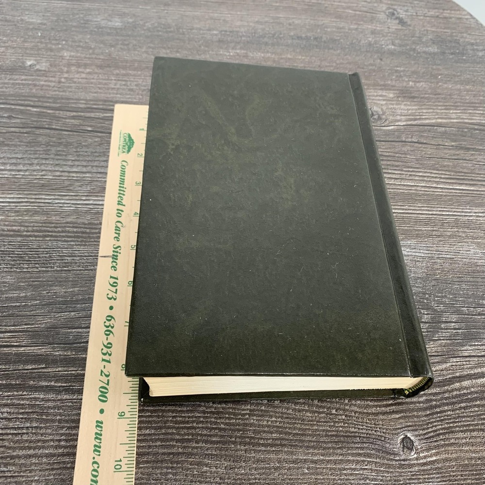The Living Bible Paraphrased 1973 Tyndale Hardcover Christian Study Book - Picture 3 of 9